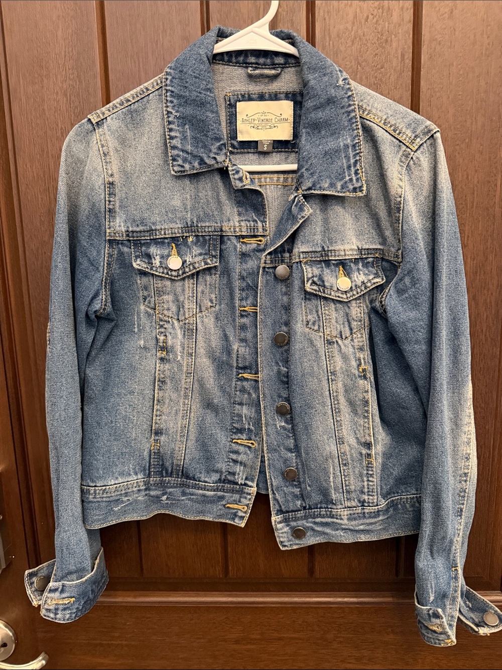 Vintage Wash Blue Jean Jacket - Women's Denim Jacket